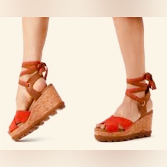 Sorel Joanie 11 High Ankle Wedge Orange Suede Laceup Sandals Size 6, Like New - Picture 2 of 10